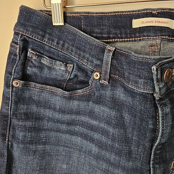 EUC LEVI'S CLASSIC STRAIGHT DARK WASH JEANS SIZE 12 S W 31 L 28 - Picture 9 of 15